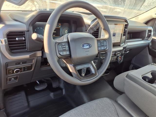 new 2025 Ford F-150 car, priced at $43,261