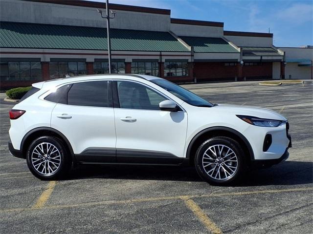 new 2025 Ford Escape car, priced at $34,374