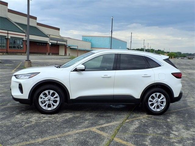 used 2023 Ford Escape car, priced at $27,989