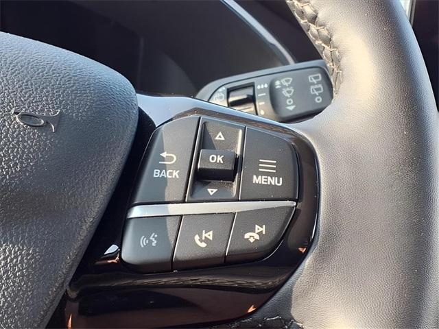 used 2022 Ford Escape car, priced at $24,282