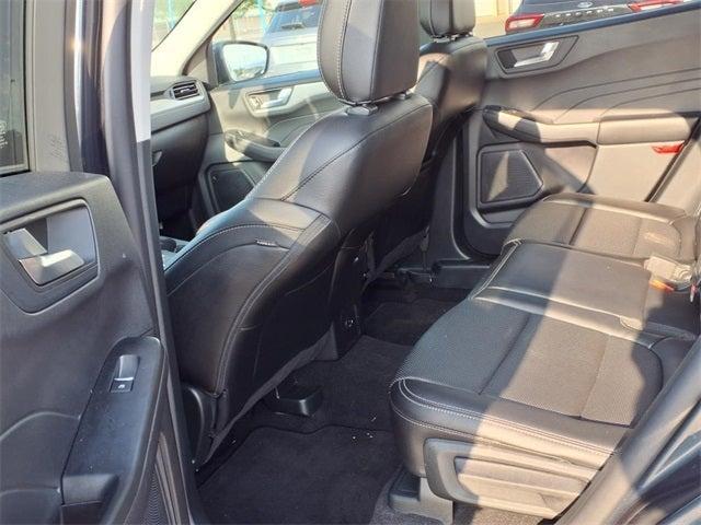 used 2022 Ford Escape car, priced at $25,899