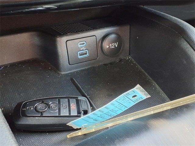 used 2022 Ford Escape car, priced at $25,899