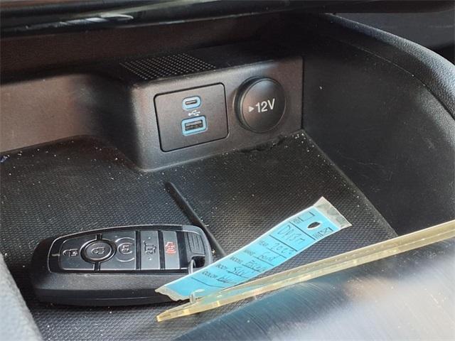 used 2022 Ford Escape car, priced at $24,282