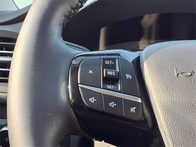 used 2022 Ford Escape car, priced at $24,282