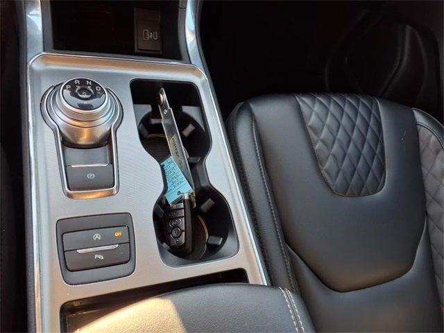 used 2024 Ford Edge car, priced at $29,084