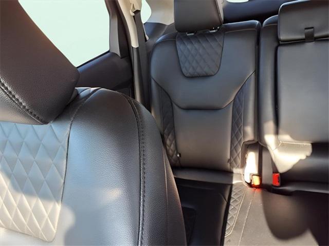 used 2024 Ford Edge car, priced at $26,989