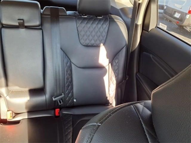 used 2024 Ford Edge car, priced at $29,084