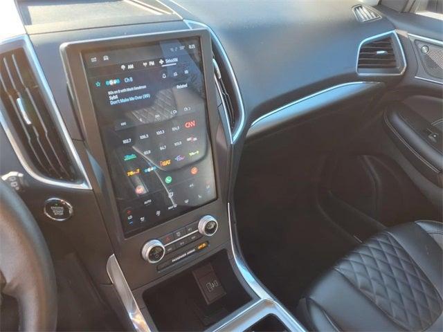 used 2024 Ford Edge car, priced at $29,084