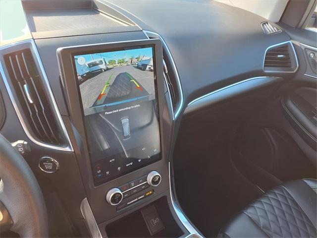 used 2024 Ford Edge car, priced at $26,989