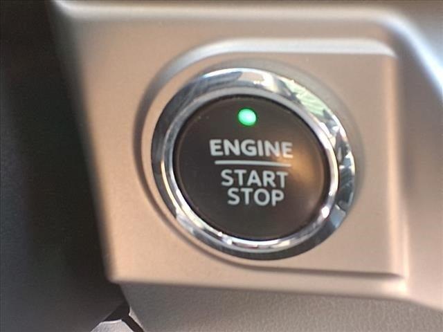 used 2022 Ford F-150 car, priced at $38,979
