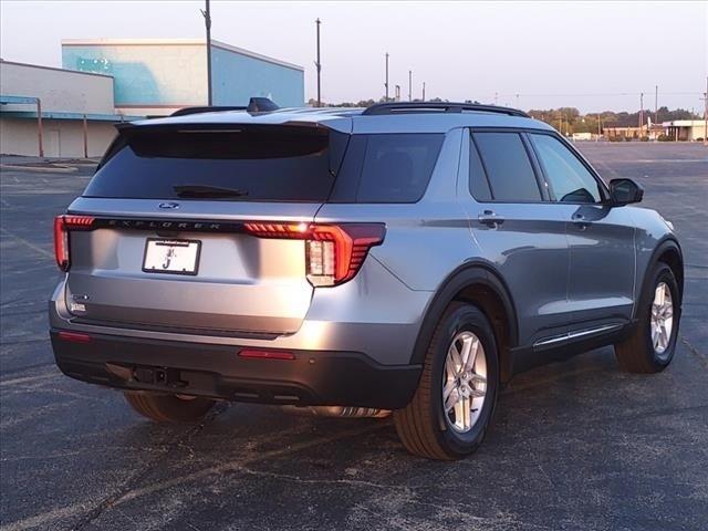 new 2025 Ford Explorer car, priced at $40,510