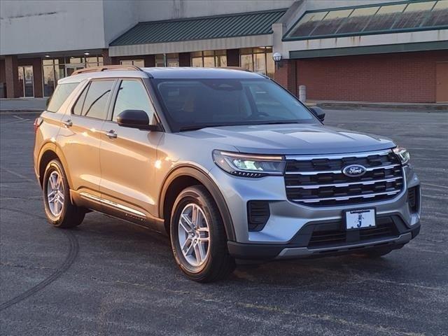 new 2025 Ford Explorer car, priced at $40,510