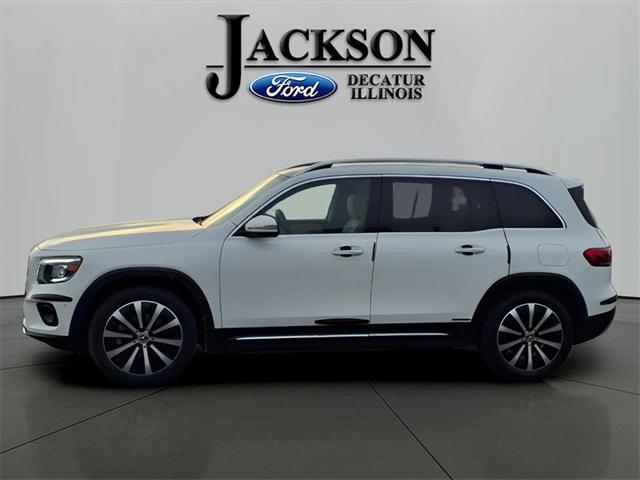 used 2021 Mercedes-Benz GLB 250 car, priced at $27,099