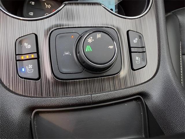 used 2023 GMC Acadia car, priced at $32,036