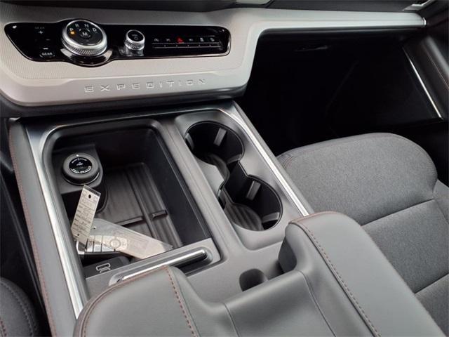 new 2025 Ford Expedition car, priced at $66,995
