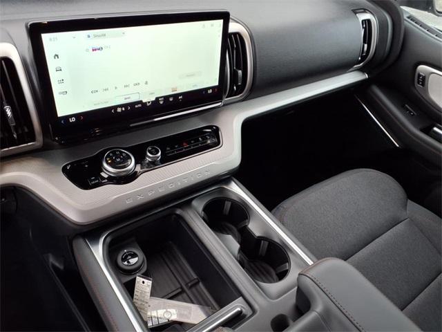 new 2025 Ford Expedition car, priced at $66,995