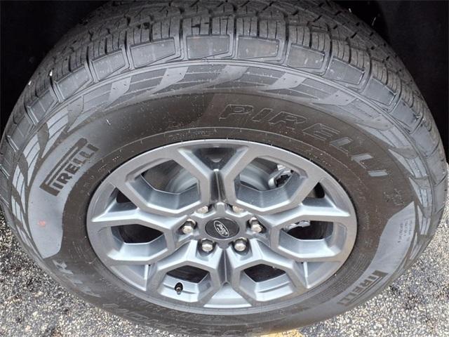 new 2025 Ford Expedition car, priced at $66,995