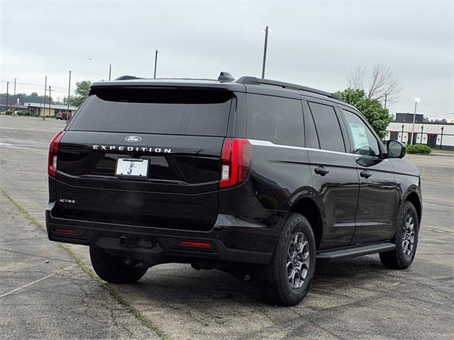 new 2025 Ford Expedition car, priced at $66,995