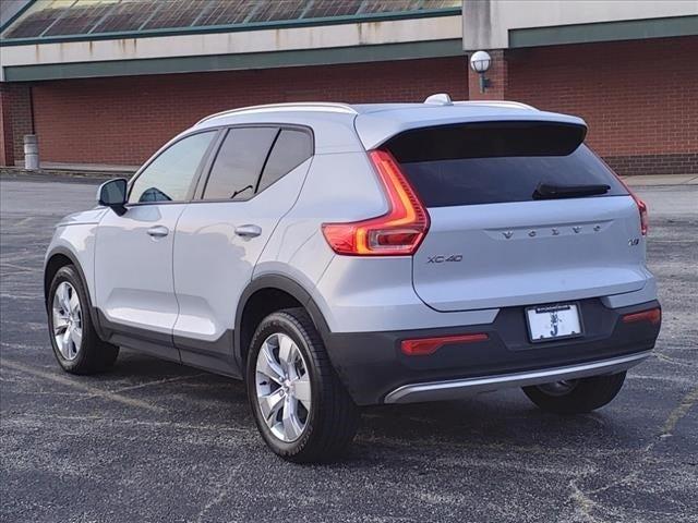 used 2020 Volvo XC40 car, priced at $22,922