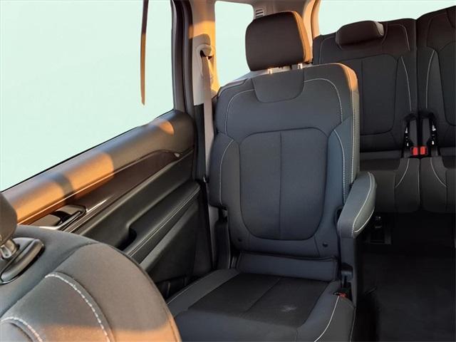 used 2022 Jeep Grand Cherokee L car, priced at $27,869