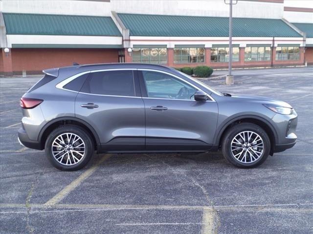 new 2025 Ford Escape car, priced at $45,175