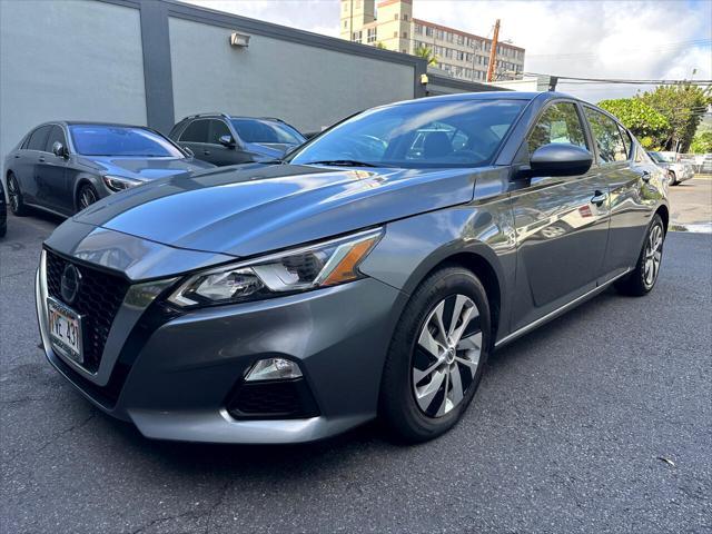 used 2019 Nissan Altima car, priced at $23,900