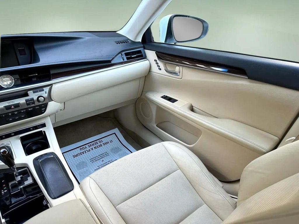 used 2013 Lexus ES 350 car, priced at $18,900