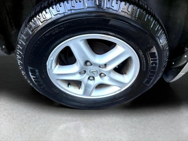 used 2000 Lexus RX 300 car, priced at $5,900