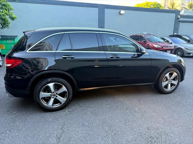 used 2018 Mercedes-Benz GLC 300 car, priced at $21,900