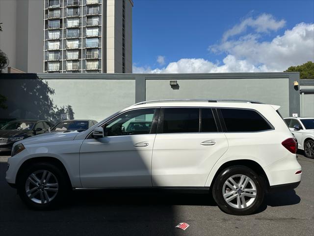 used 2014 Mercedes-Benz GL-Class car, priced at $17,900