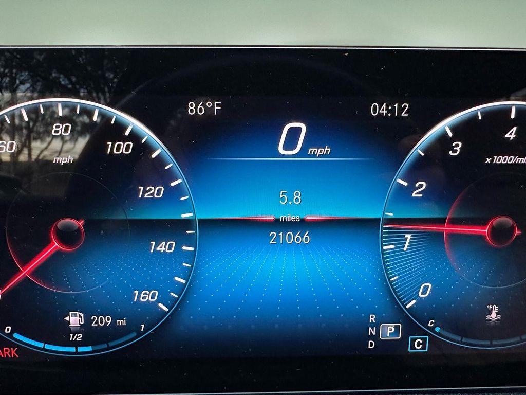used 2022 Mercedes-Benz GLB 250 car, priced at $36,900