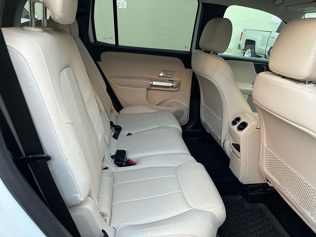 used 2022 Mercedes-Benz GLB 250 car, priced at $36,900