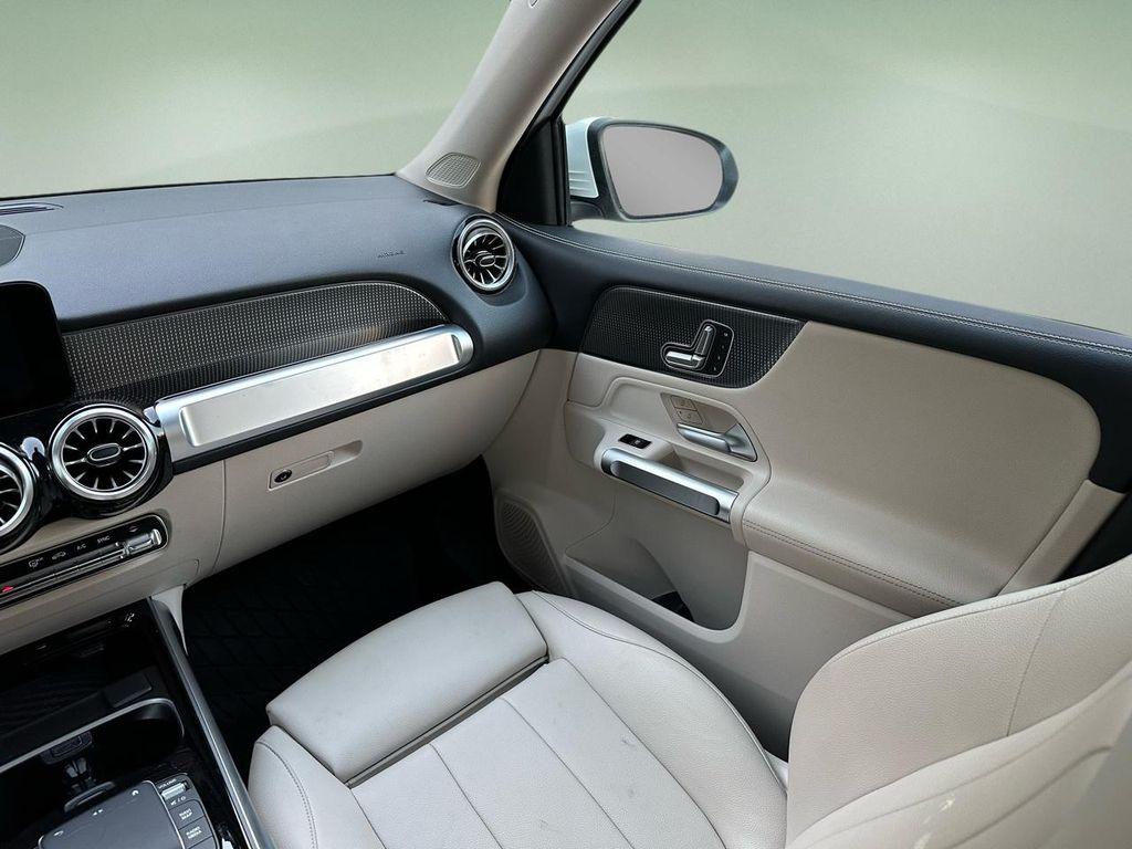 used 2022 Mercedes-Benz GLB 250 car, priced at $36,900
