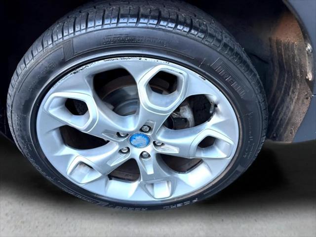 used 2013 Ford Escape car, priced at $7,900