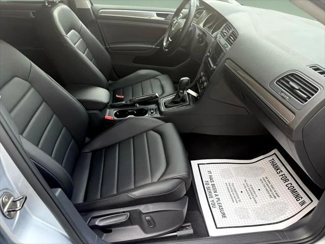 used 2017 Volkswagen Golf Alltrack car, priced at $18,900