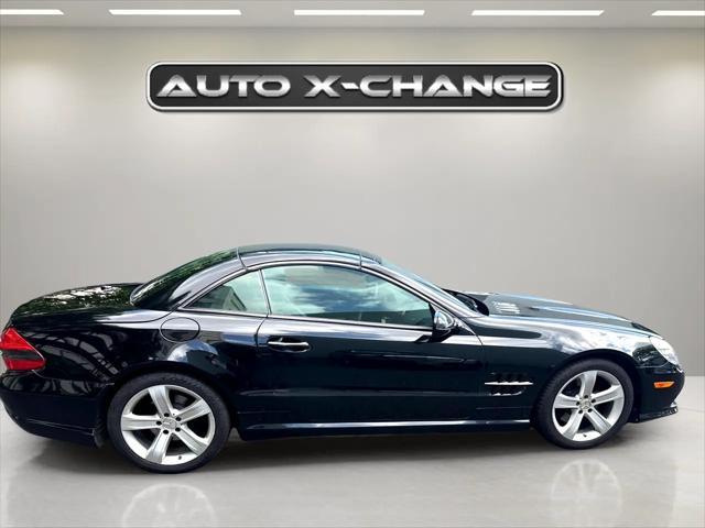 used 2009 Mercedes-Benz SL-Class car, priced at $18,900