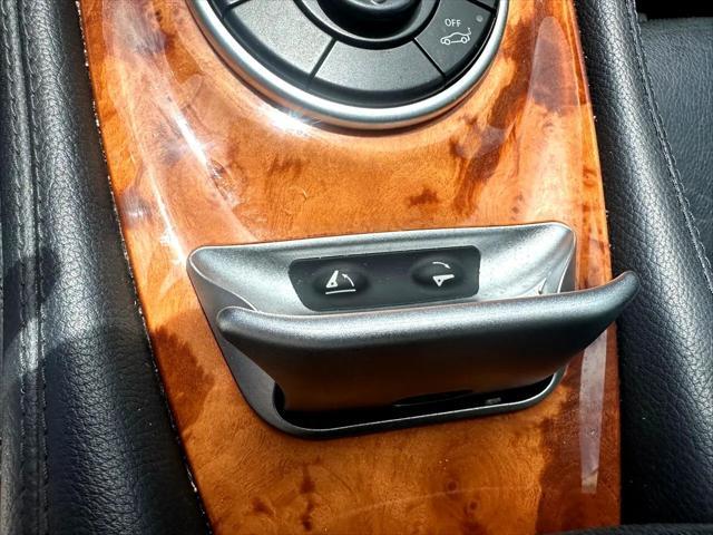 used 2009 Mercedes-Benz SL-Class car, priced at $18,900