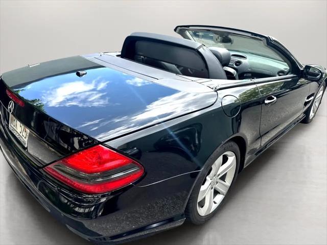 used 2009 Mercedes-Benz SL-Class car, priced at $18,900