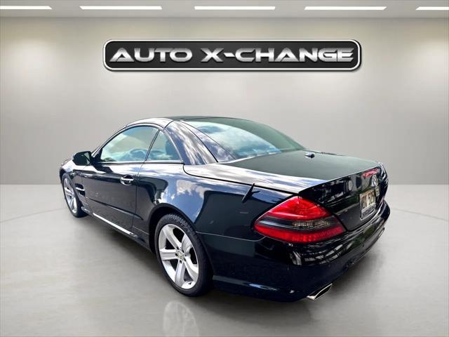 used 2009 Mercedes-Benz SL-Class car, priced at $18,900