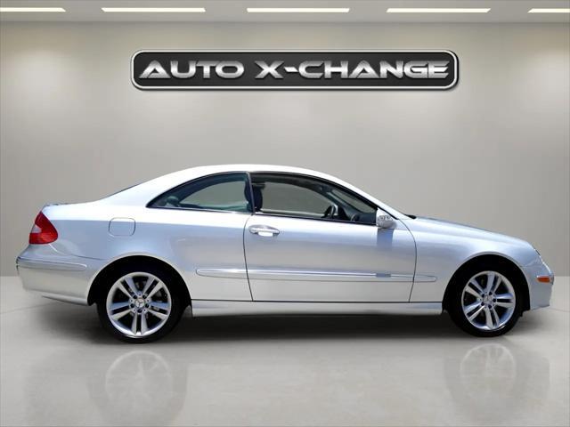 used 2007 Mercedes-Benz CLK-Class car, priced at $11,900