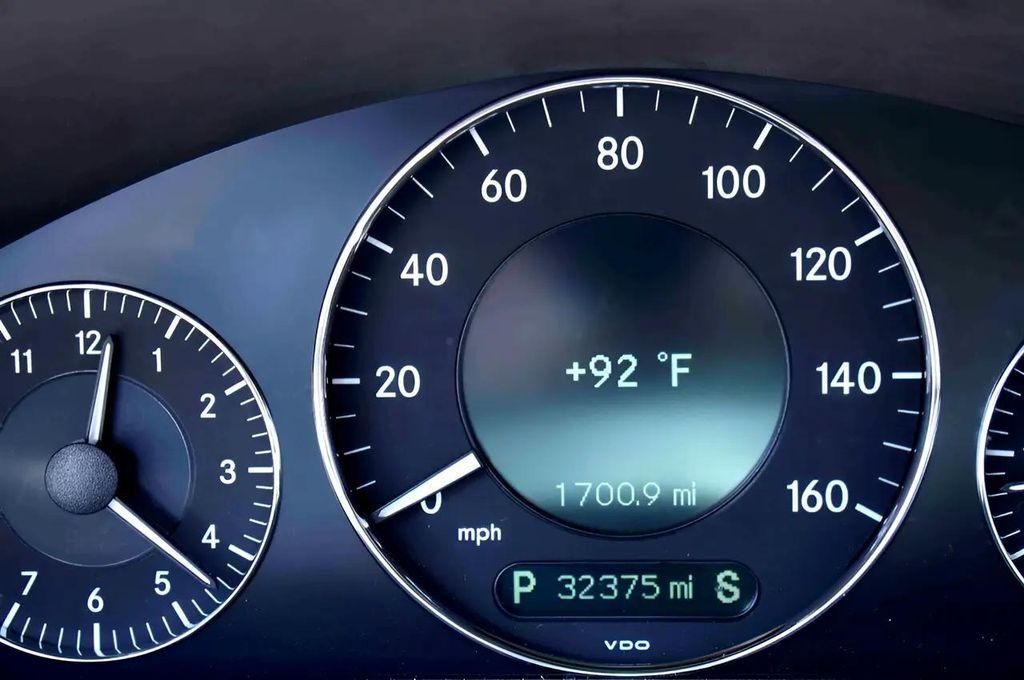 used 2007 Mercedes-Benz CLK-Class car, priced at $11,900