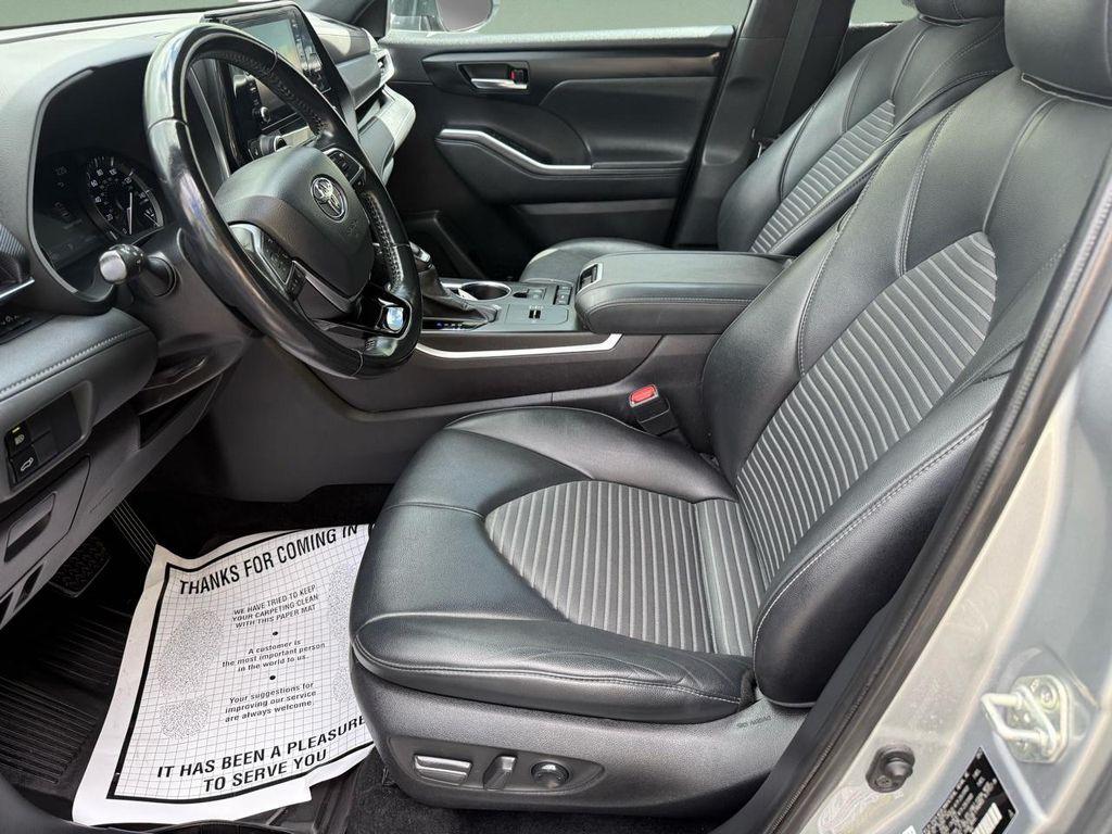 used 2021 Toyota Highlander car, priced at $36,900