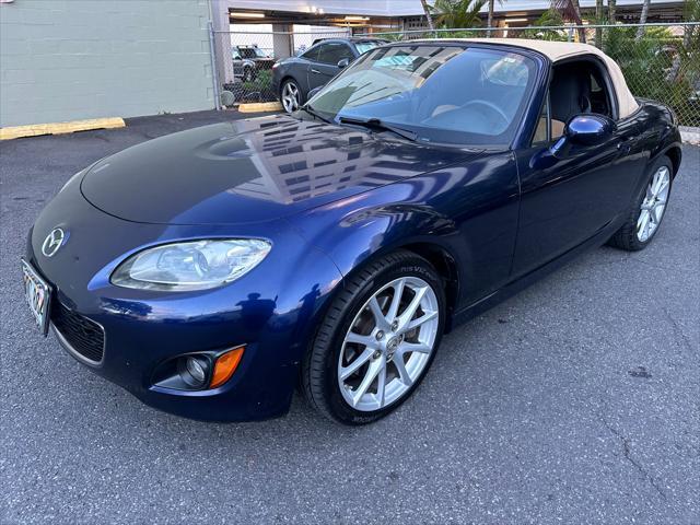 used 2009 Mazda MX-5 Miata car, priced at $12,900