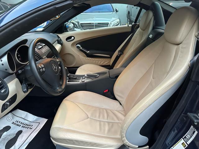 used 2007 Mercedes-Benz SLK-Class car, priced at $11,900