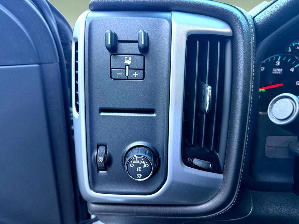 used 2018 GMC Sierra 1500 car, priced at $27,900
