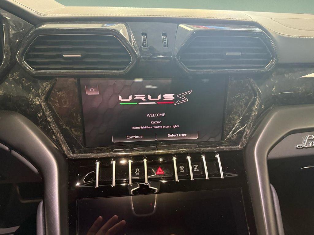 used 2023 Lamborghini Urus car, priced at $269,900