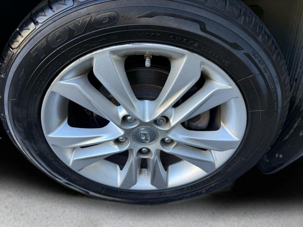 used 2013 Hyundai Elantra GT car, priced at $8,900