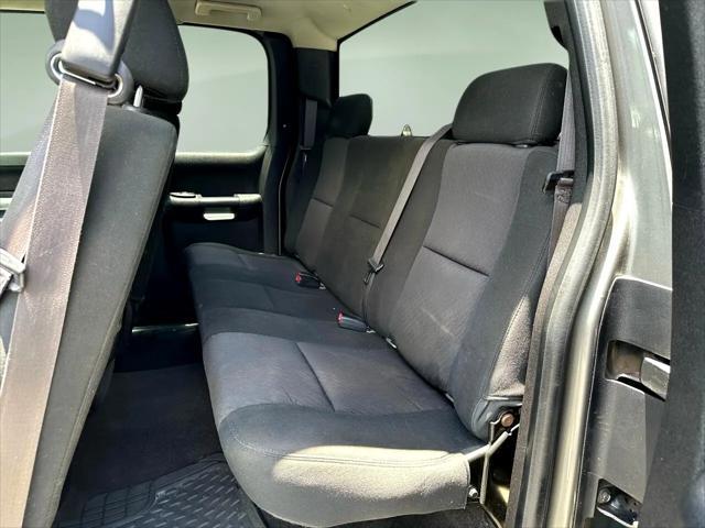 used 2013 GMC Sierra 1500 car, priced at $18,900