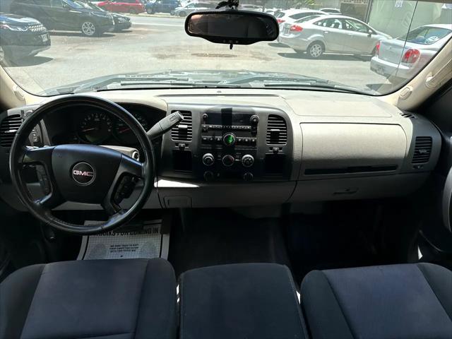 used 2013 GMC Sierra 1500 car, priced at $18,900