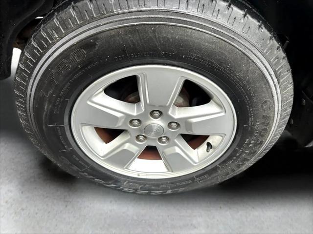used 2012 Jeep Liberty car, priced at $8,900